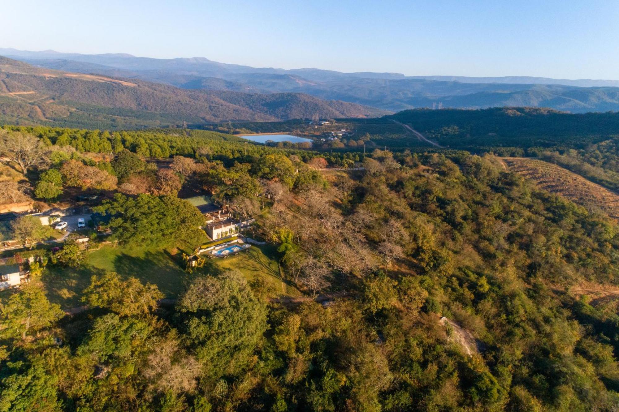 Chestnut Country Lodge Хейзивью Экстерьер фото